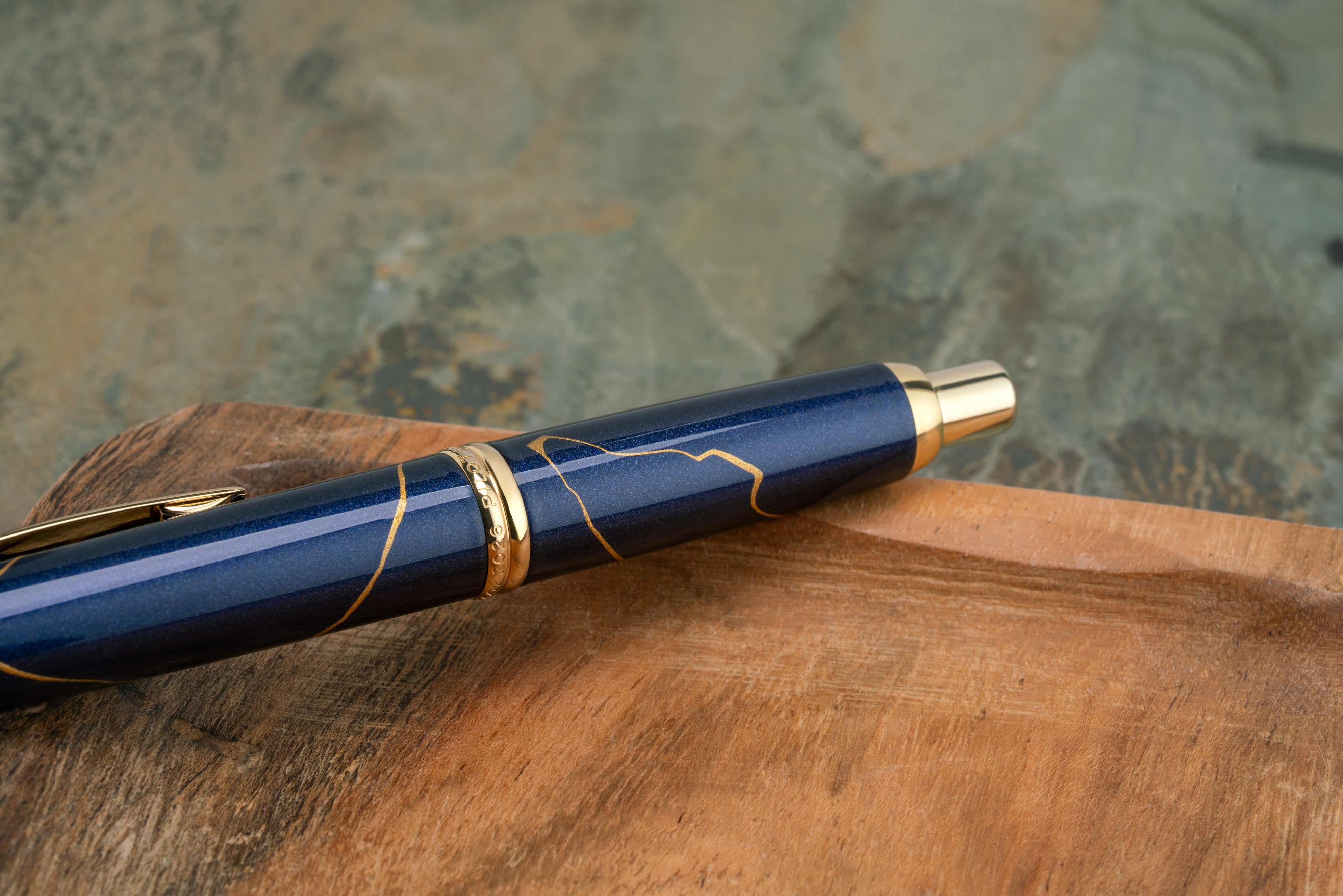 Pilot Vanishing Point 2026 Limited Edition - Golden Journey