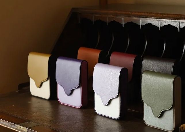 SHINARI Pen Case - 6 Pens