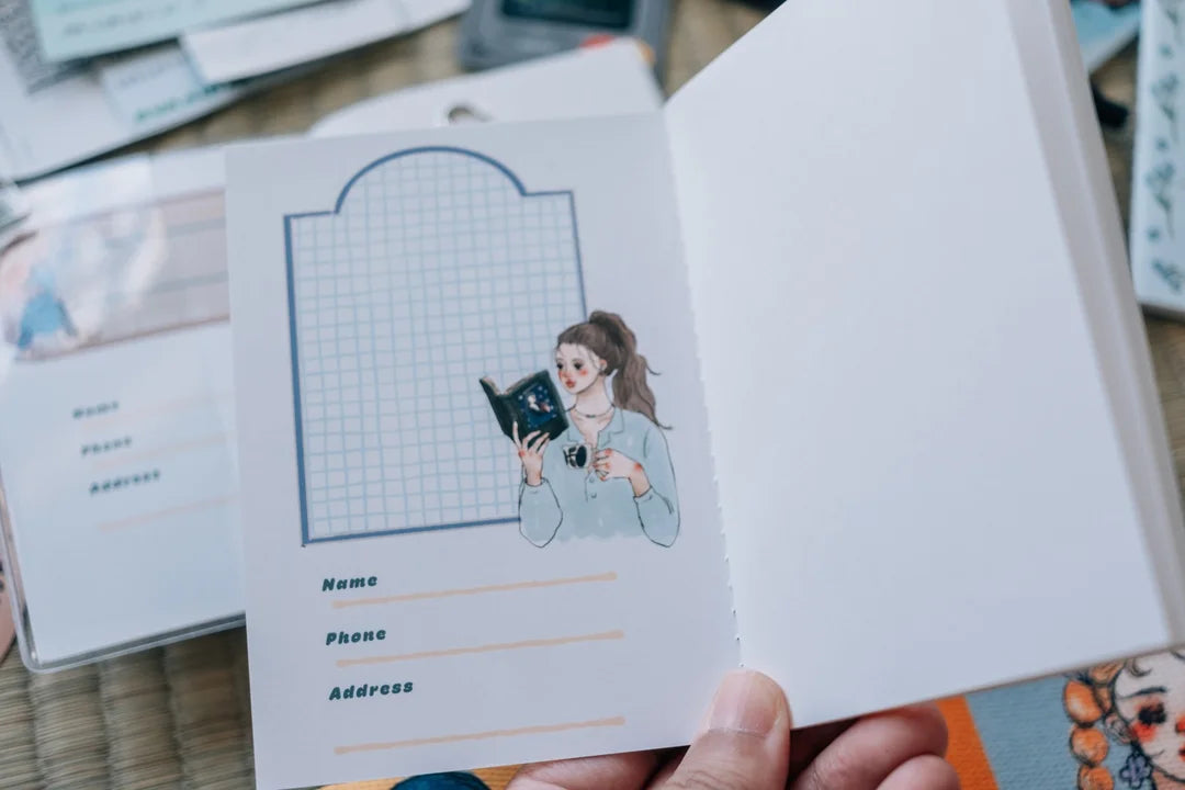 La Dolce Vita Notebook - Beret Girl - Passport Size