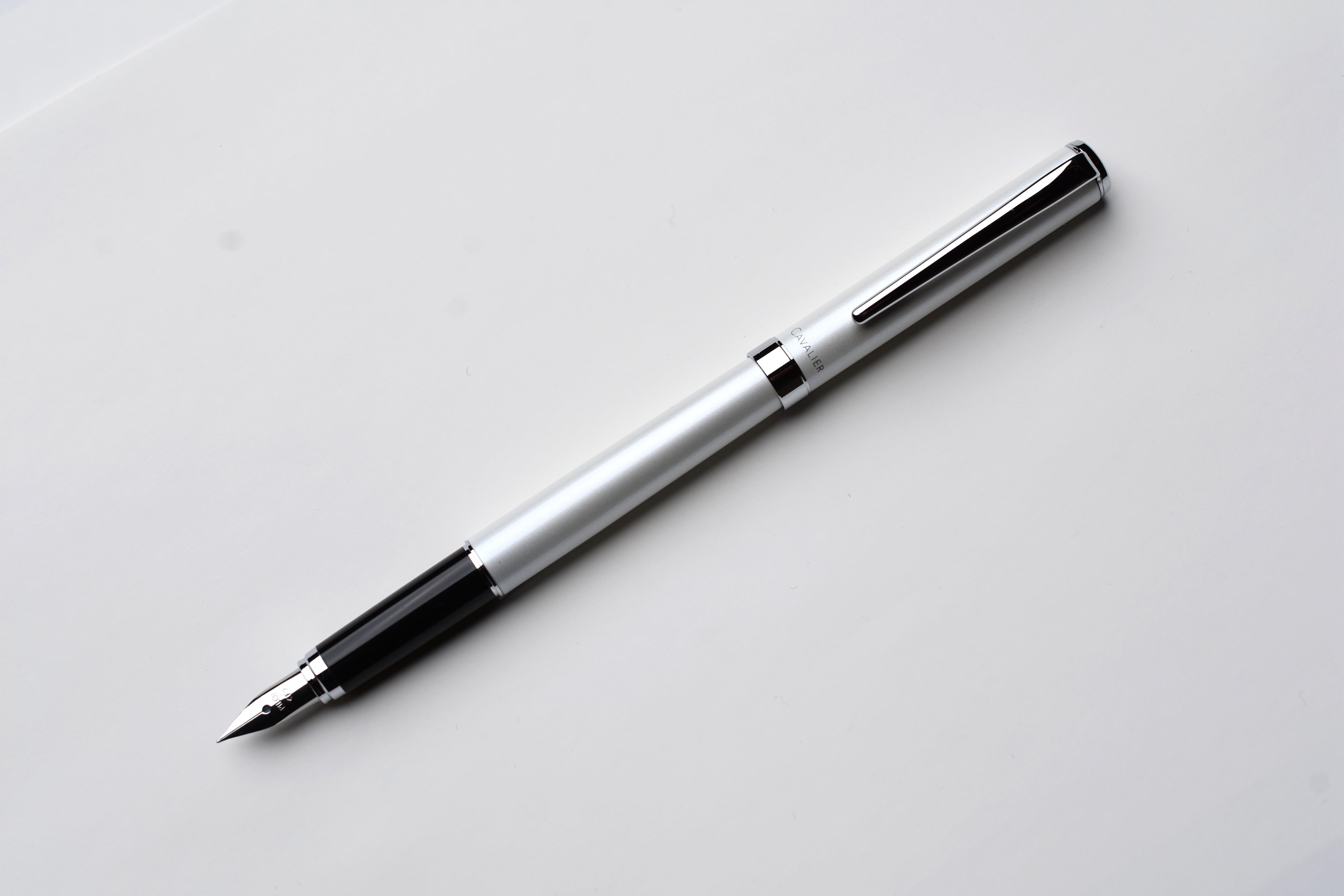 Pilot Cavalier Fountain Pen - Pearl White