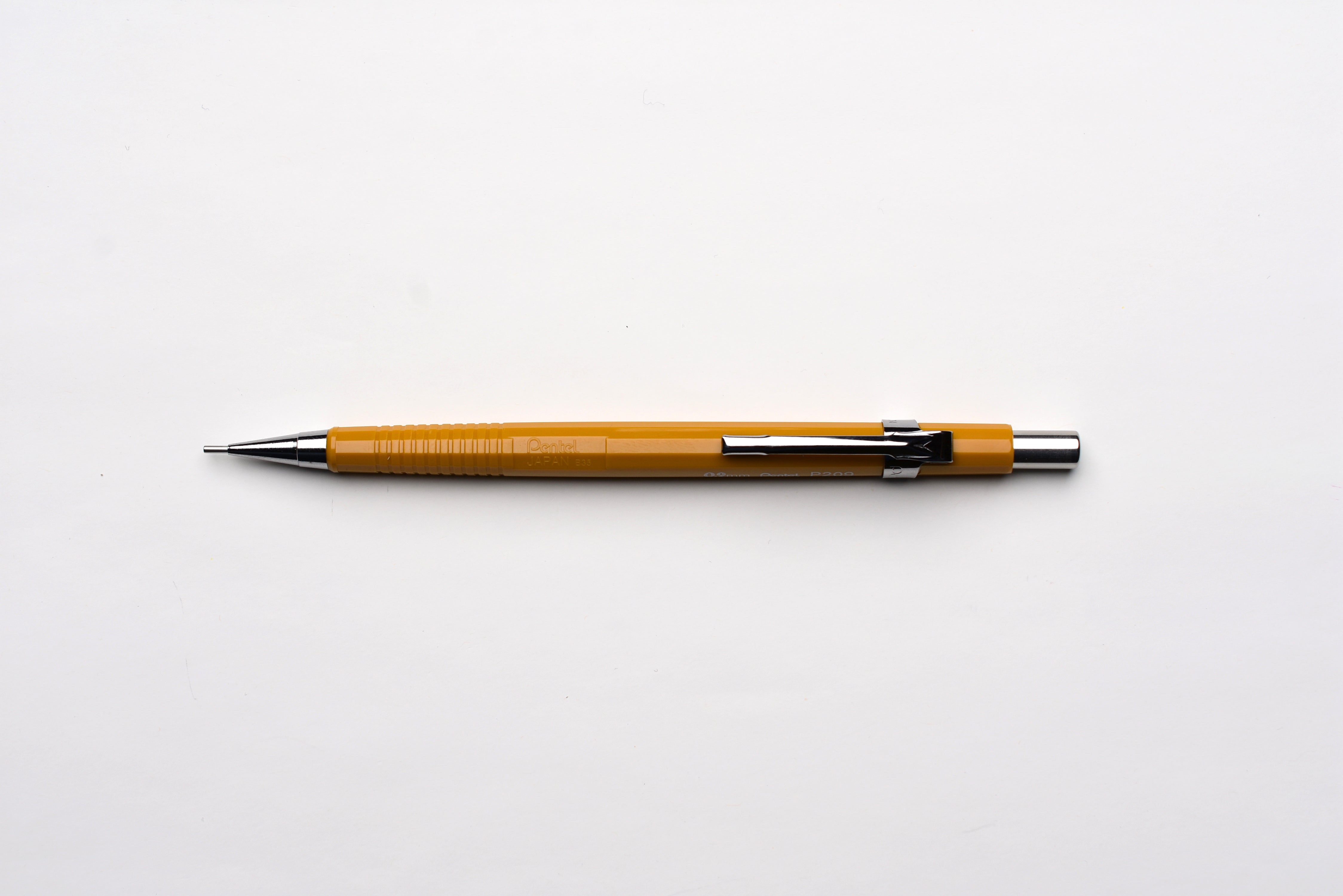 Pentel P209 Mechanical Pencil - Yellow - 0.9mm