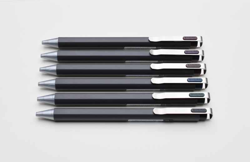 Sakura Ballsign iD Retractable Gel Pen - 0.5mm
