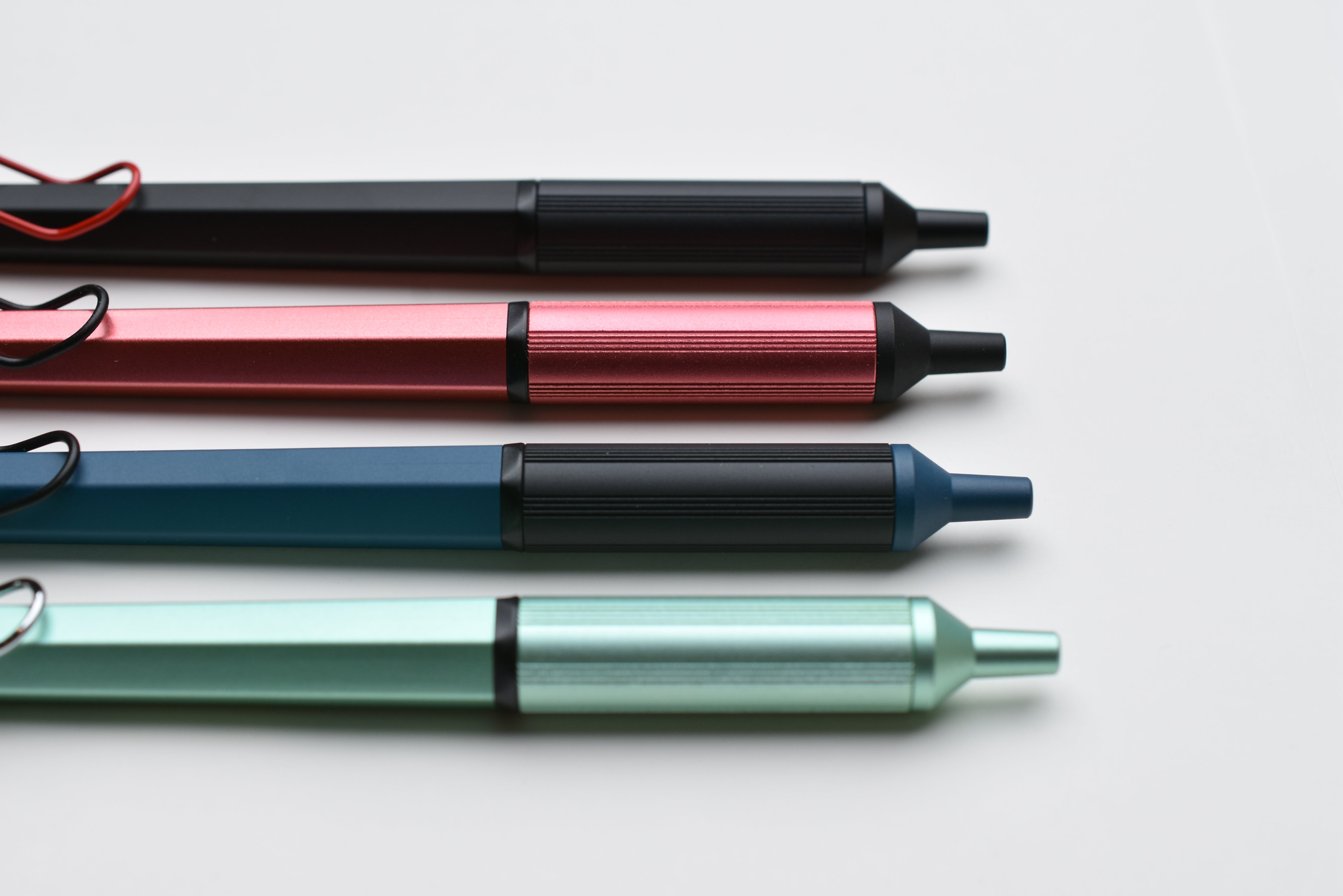 Uni Jetstream Edge – Yoseka Stationery - Main Image