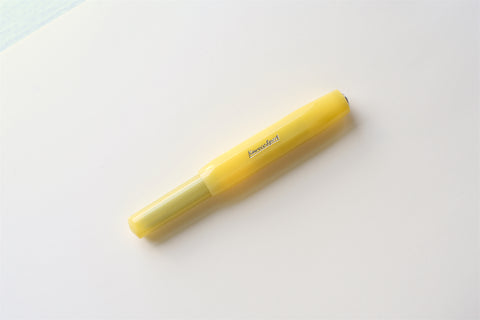FROSTED Sport Fountain Pen - Banana