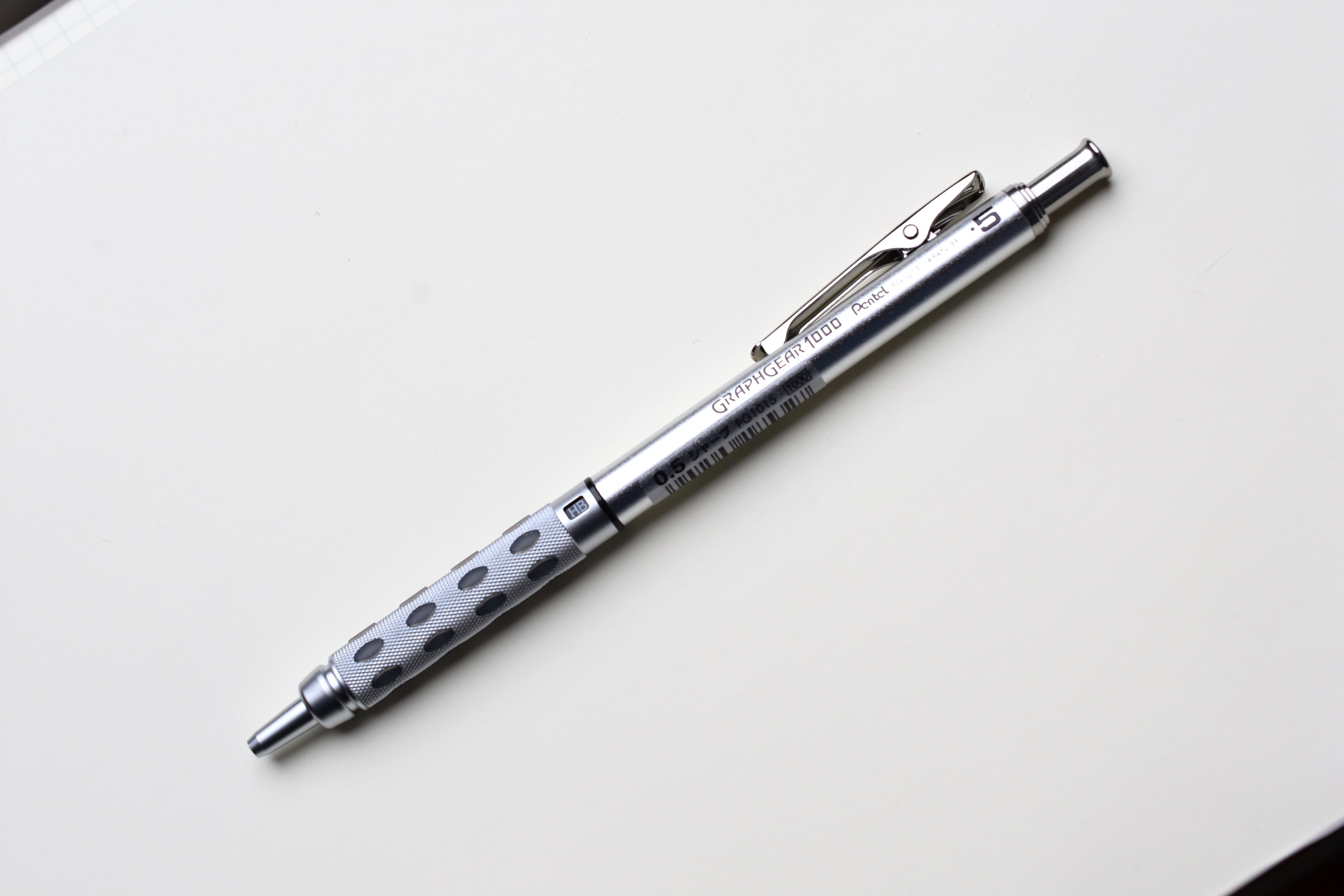 Pentel P200 Series - Set di matite meccaniche automatiche, 4-0,3/0,5/0,7/0,9 mm Pentel P200 Series - Set di matite meccaniche automatiche, 4-0,3/0,5/0,7/0,9 mm