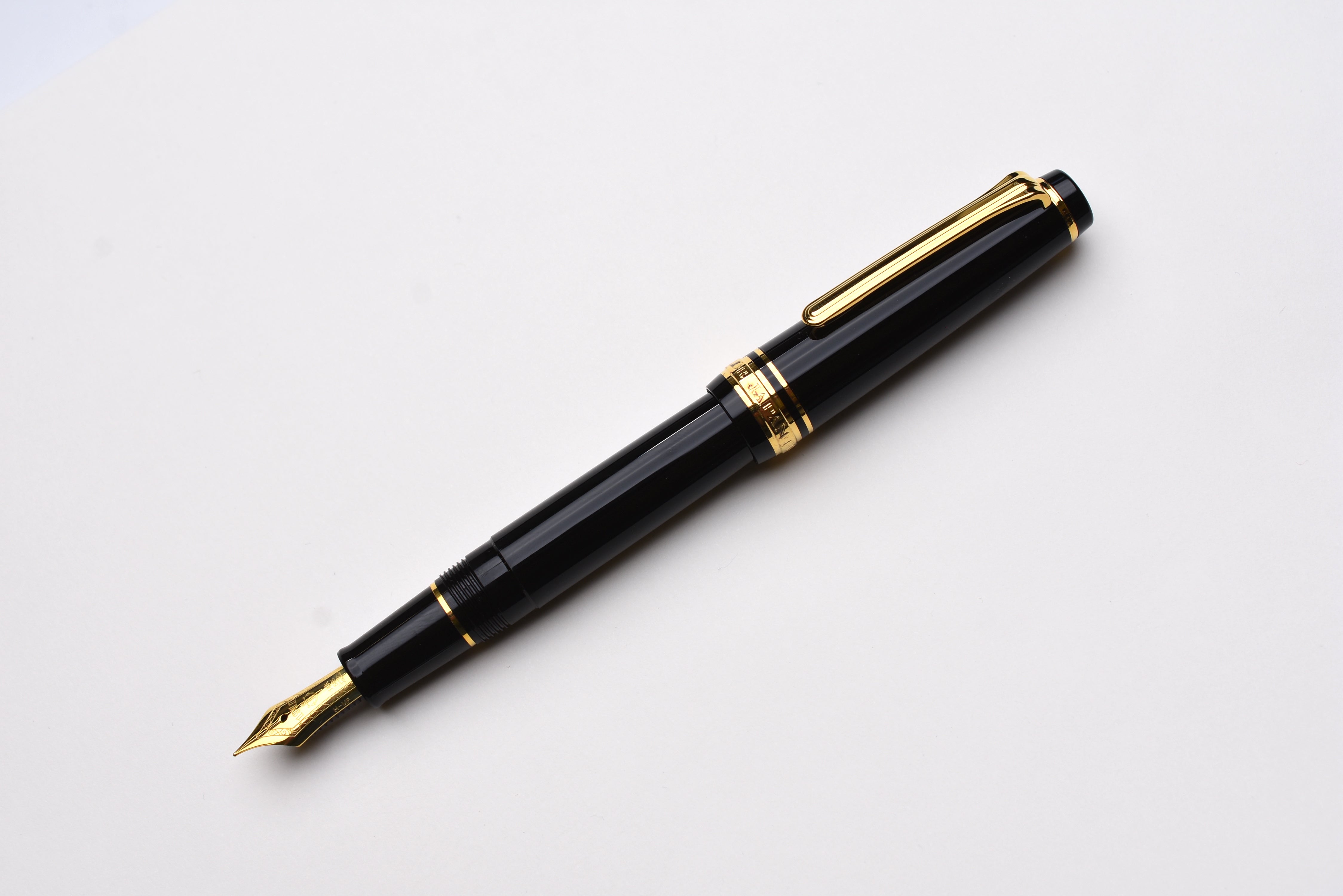 Sailor Pro Gear Slim - Black/Gold