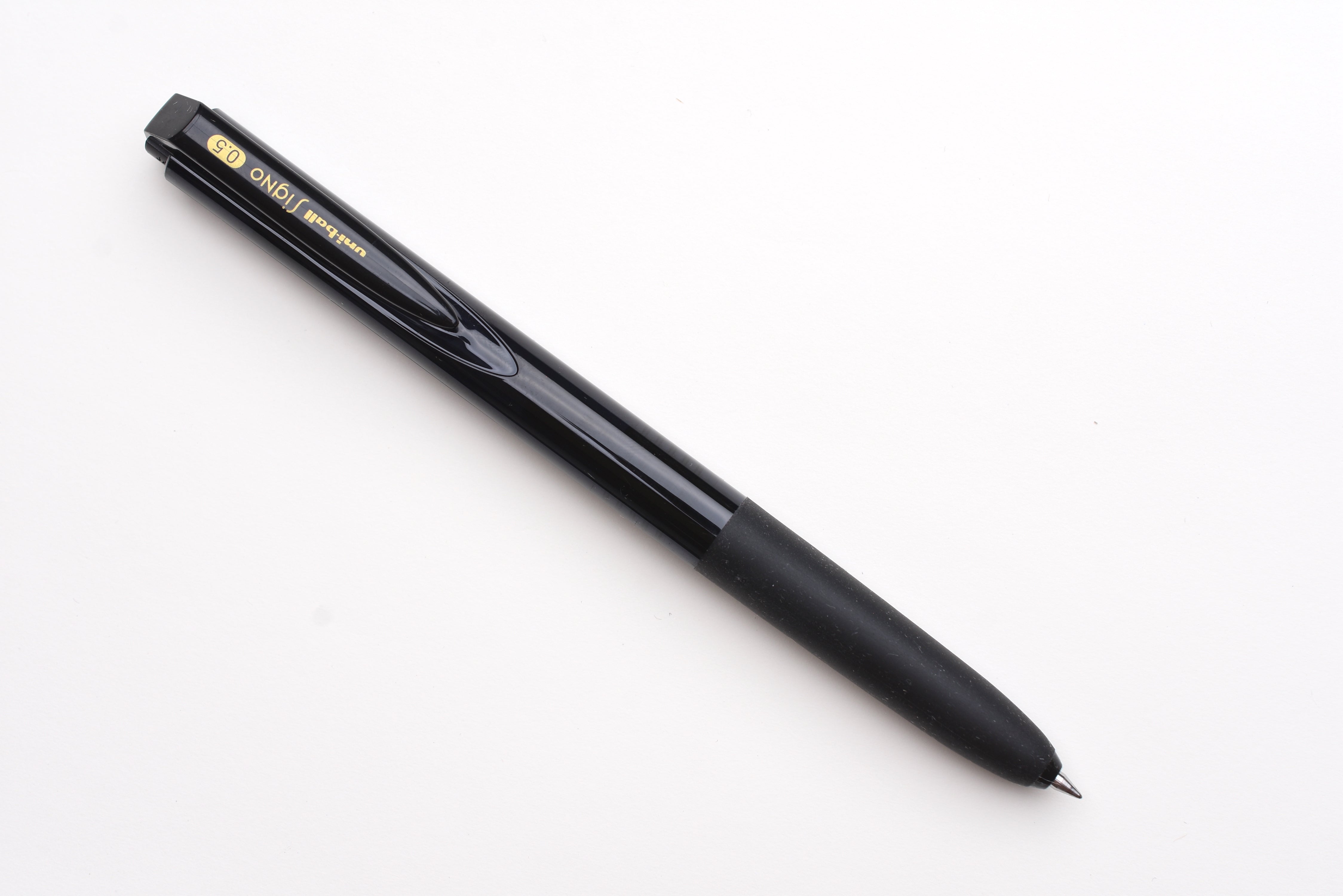 Uni UMR82.24 Uni-Ball Signo RT1 Ballpoint Pen Black Uni UMR82.24 Uni-Ball Signo RT1 Ballpoint Pen Black
