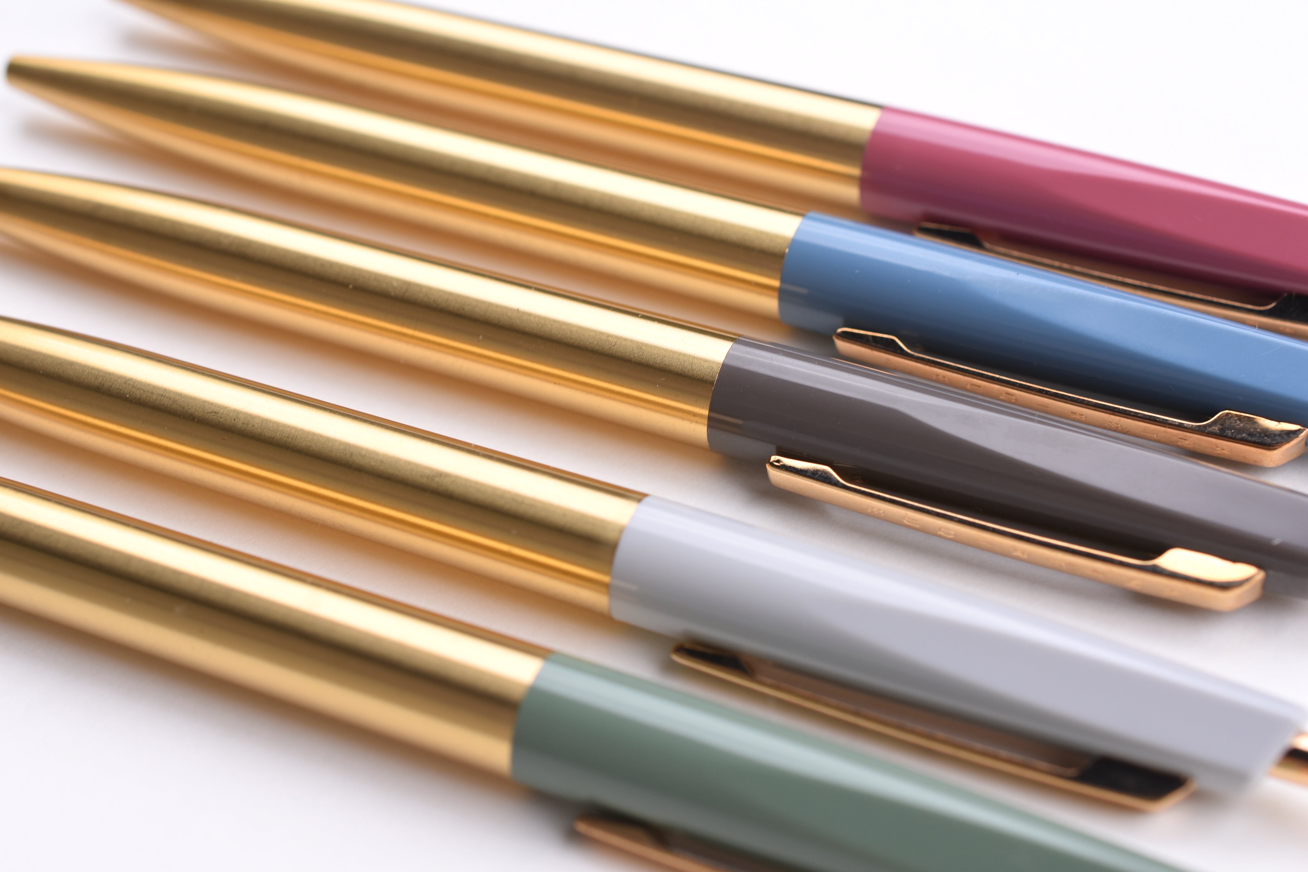 Anterique Stationers Ultra-Low Viscosity Ballpoint Pen - 0.5mm - Brass Edition