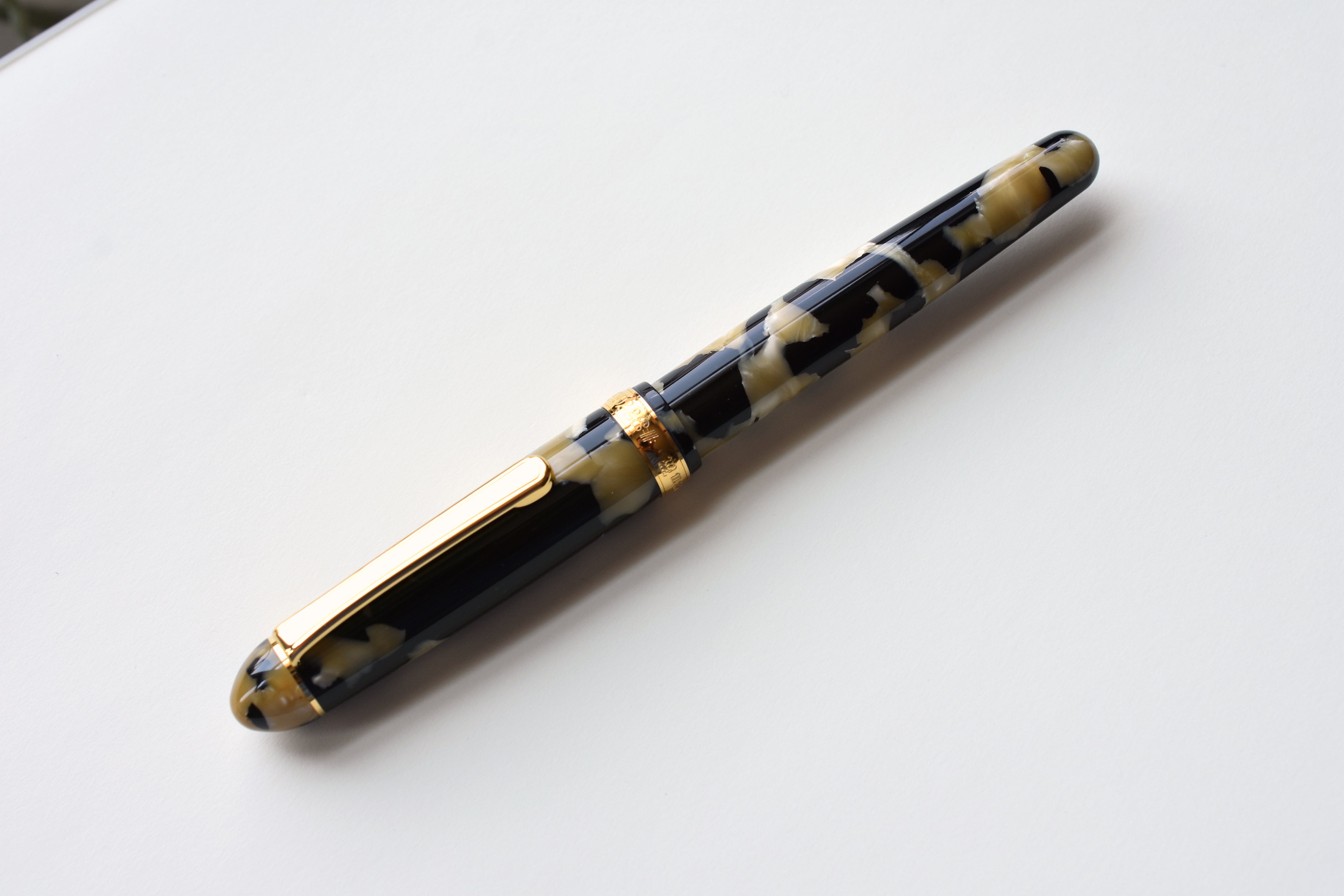 Platinum Century 3776 - Celluloid - Stone