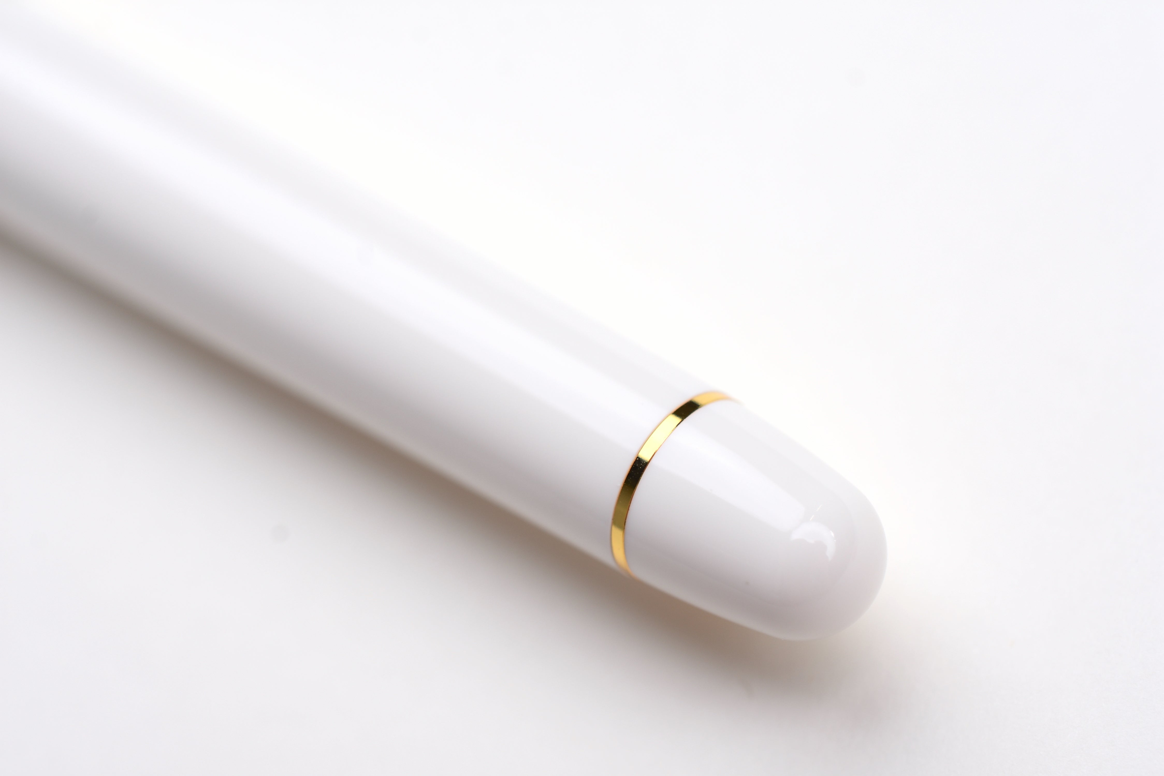PotD: Platinum #3776 Century This is another Japanese classic. the 14k gold nib isn't super smooth but is ok for the nib size. Its a soft fine nib and gives a bit PotD: Platinum #3776 Century This is another Japanese classic. the 14k gold nib isn't super smooth but is ok for the nib size. Its a soft fine nib and gives a bit