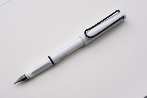 LAMY Safari Fountain Pen - White/Black - Special Edition