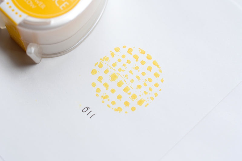 Tsukineko Brilliance Dew Drop Ink Pad - Moonlight White – niconeco zakkaya