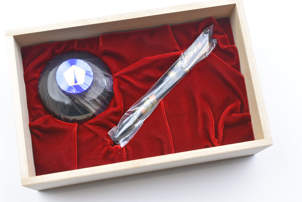 Pilot Namiki Yukari Maki-e Fountain Pen - Grapevine – Yoseka Stationery