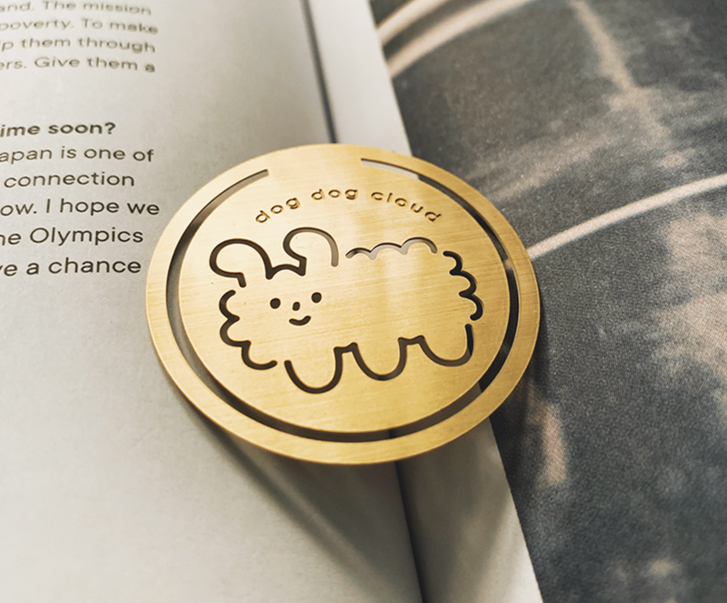 Yohand Studio Brass Bookmark - Fluffly Cloud Dog